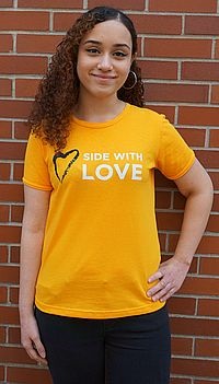 Side with Love Scoop Neck Fitted T Shirt Small